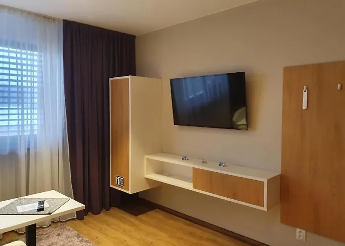 Apartments 461