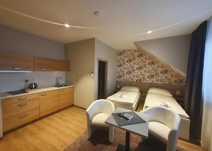 Apartments 461